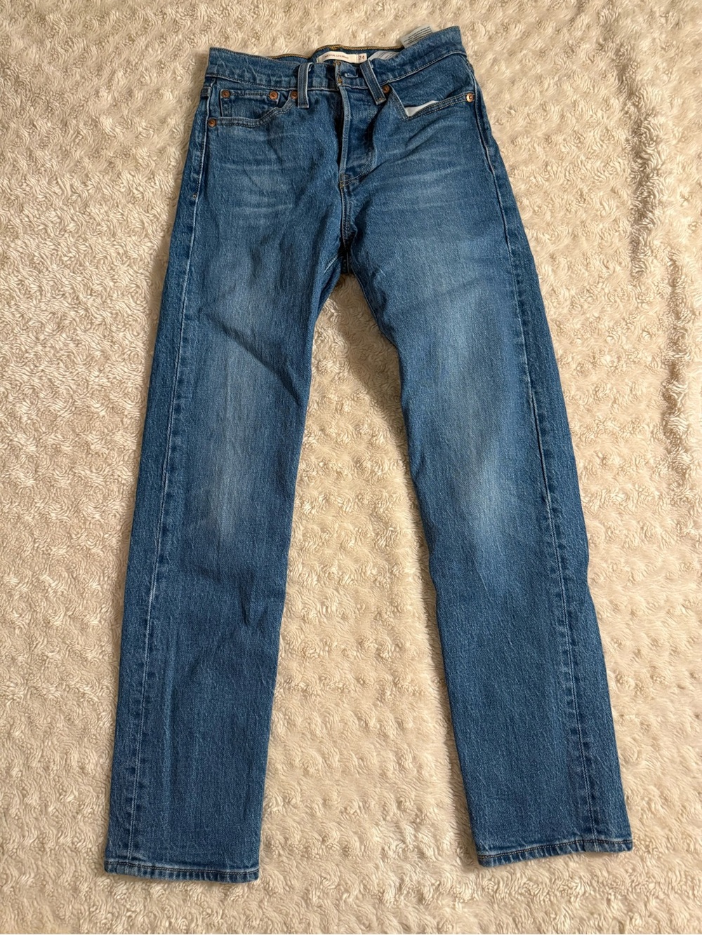 Levi's High-Rise Blue Straight Jeans